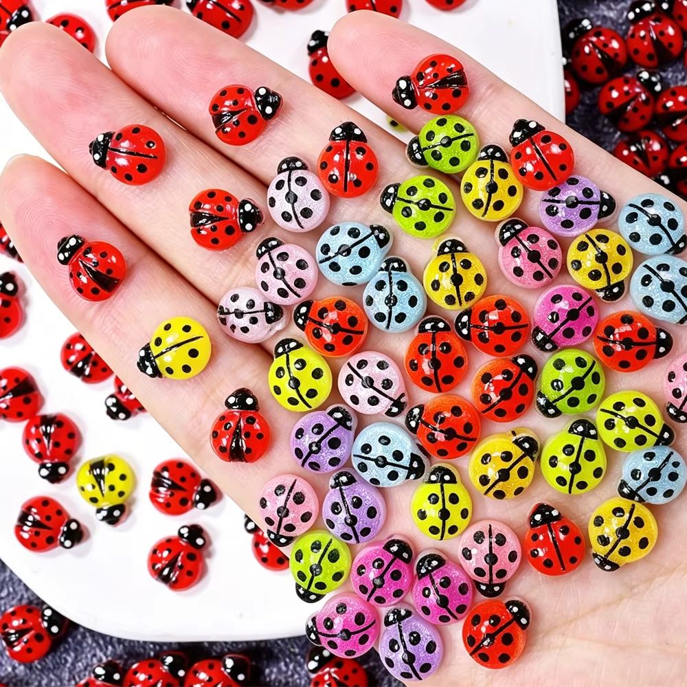 Art Craft Ladybug - 50 Pezzi Adorabili Decorazioni per Unghie